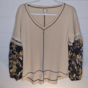 Hyba Womens Workout V-Neck Pink Workout Top Size Medium